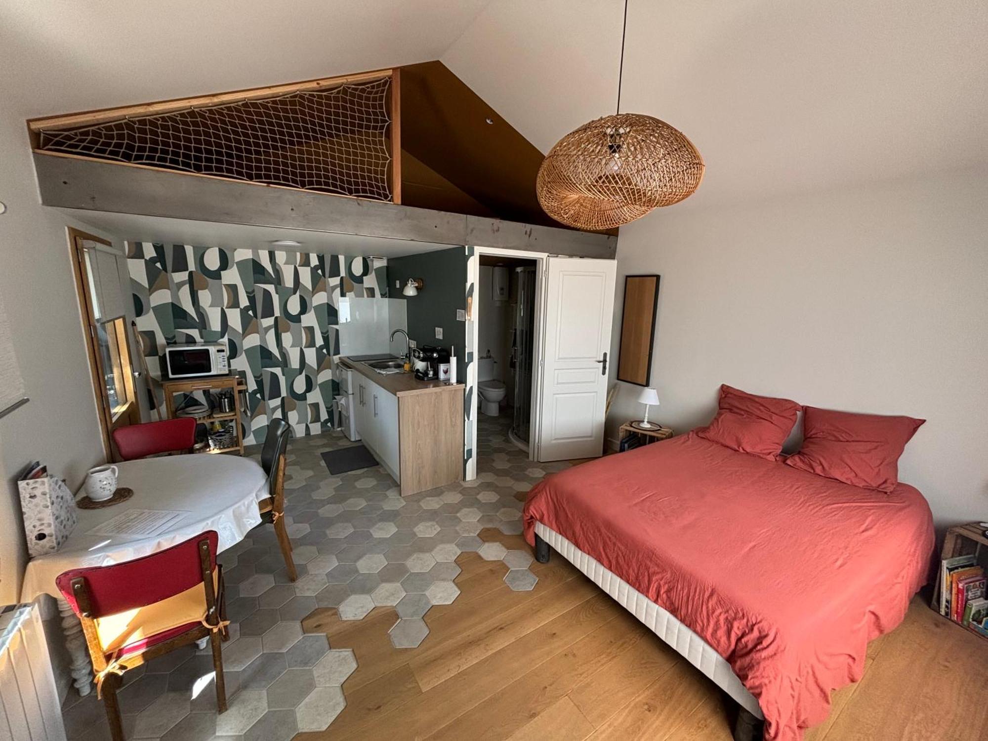 Studio Des Lilas Saint-Benoit  Luaran gambar